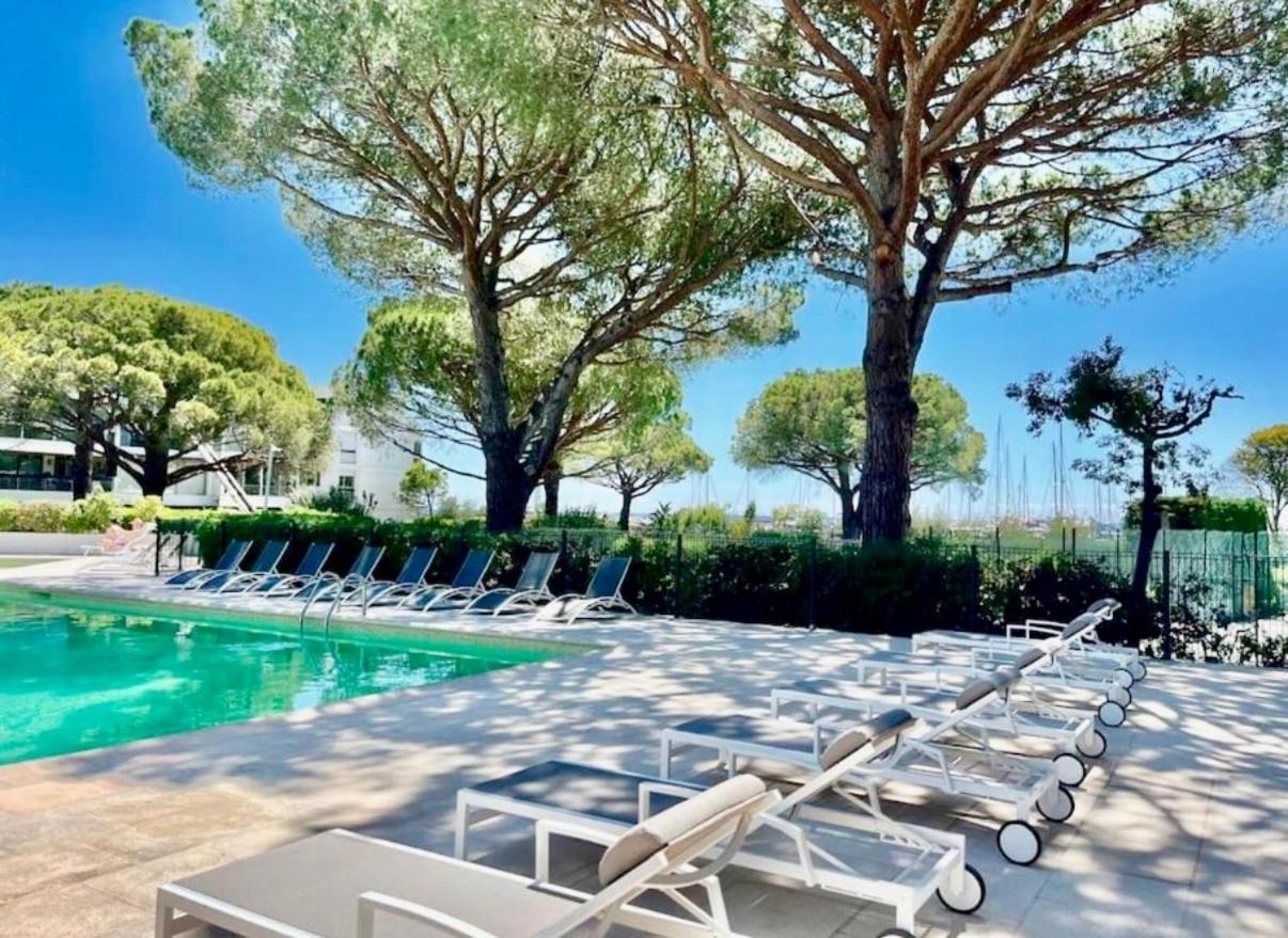 Magnifique T2 Luxe Cannes Privee Piscine Tennis Restaurant Apartment Mandelieu-la-Napoule